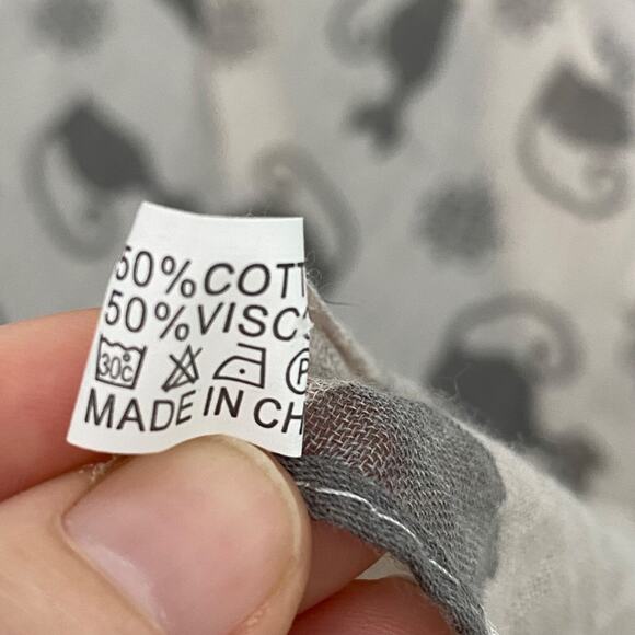 Womens Black Cat Rectangle Scarf Gray Lightweight Halloween Fall Frayed Neutral - Picture 7 of 10